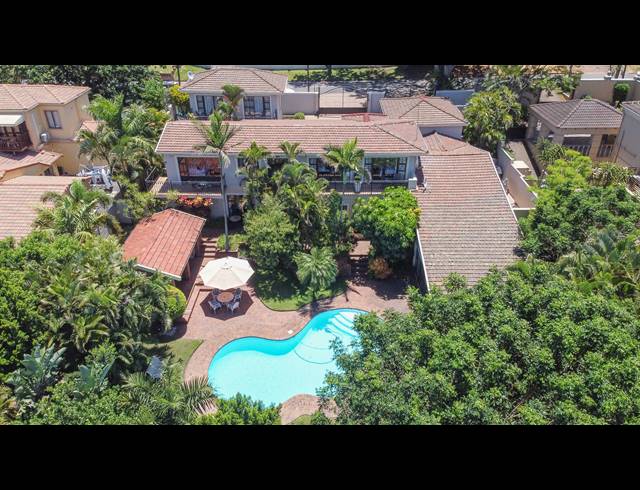 8 BEDROOM BED & BREAKFAST FOR SALE IN UMHLANGA CENTRAL
